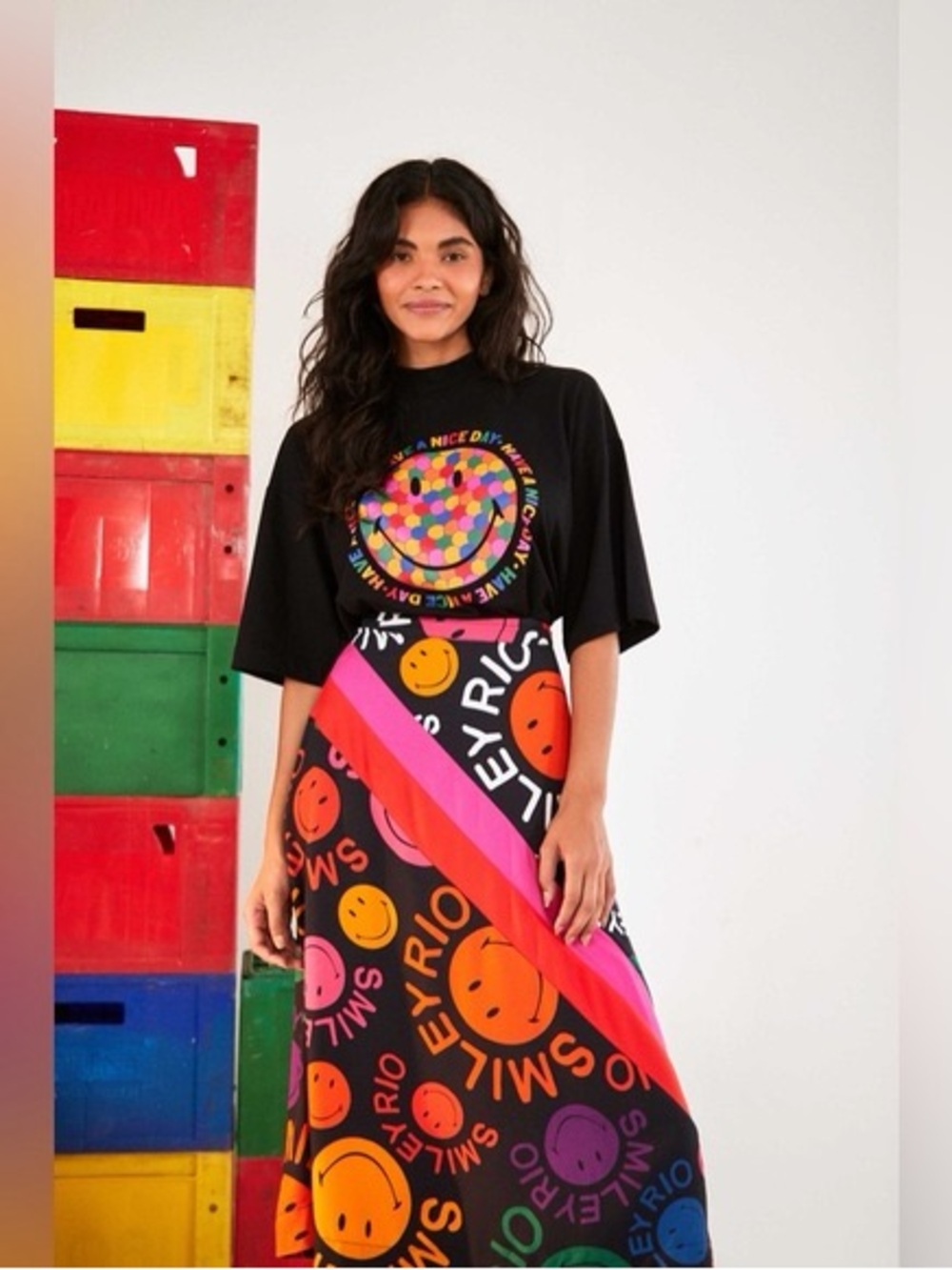 FARM Rio Black Midi Skirt with Multicolor Smile Print and Pink Diagonal Stripe
